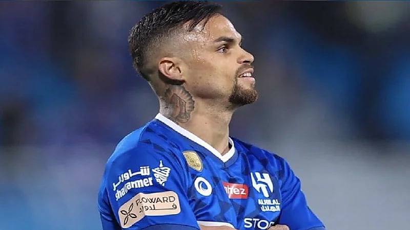 ناد بروشن يقترب من التعاقد مع ميشيل