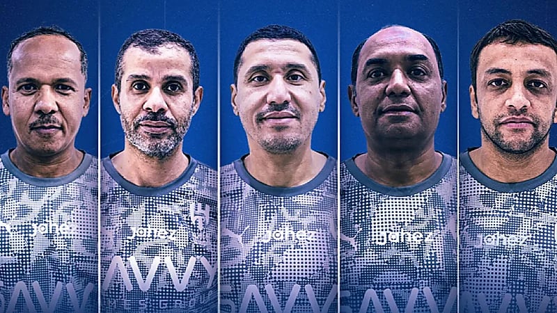 الهلال يعلن التعاقد مع 5 مدربين جدد