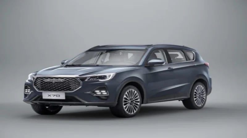 بالصور.. مواصفات وأسعار سيارة جيتور X70