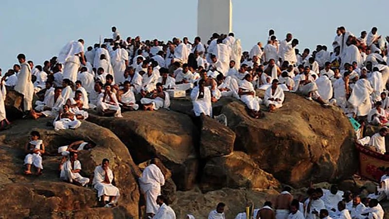 الحقيل: تنظيم الحجوزات للحج بداية شهر ذي الحجة