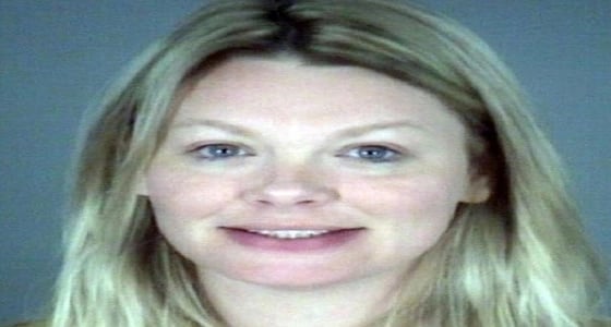 سيدة تلقن زوجها درسا قاسيا لعدم احتفاله بذكرى زواجهما