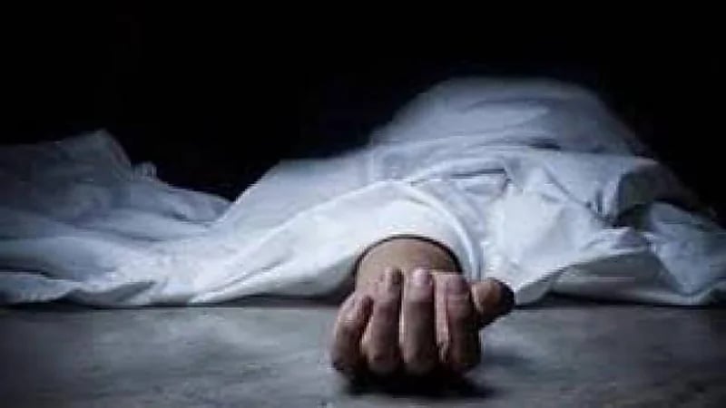 العثور على جثة فتاة مدفونة داخل جدار أحد المنازل 