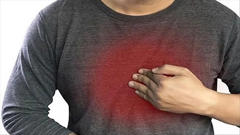 الذيابي يكشف عن أكثر الأدوية المسببة لقرحة وجروح المريء