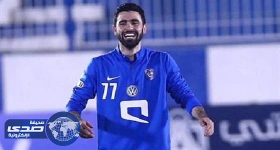 بالفيديو.. خربيين يسخر من حارس بيروزي الإيراني مرتين