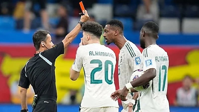 رسميًا .. إيقاف محمد كنو 3 مباريات