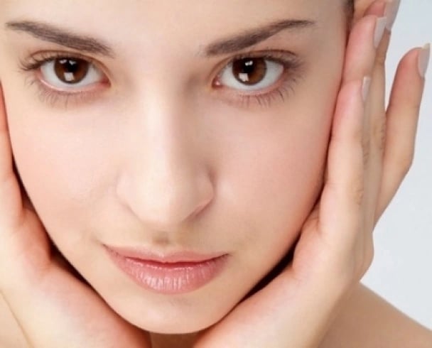 تخلصى من البشرة الداكنة بالخيار والبطاطا