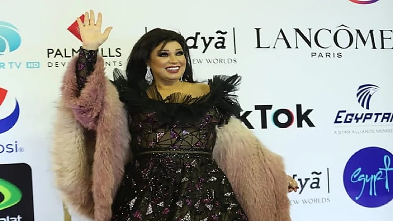 شاهد.. فيفي عبده تتعرض لموقف محرج