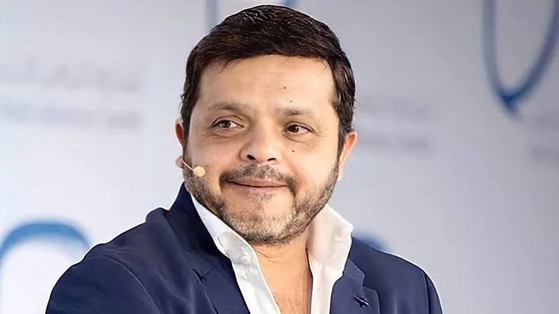 محمد هنيدي يكشف كواليس عرضه المسرحي بالرياض