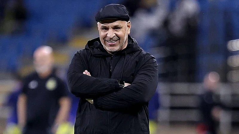 عروض خليجية للتعاقد مع بن زكرين