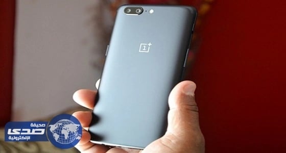 مستخدمو هاتف " وان بلس 5 " يفاجئون بعيب خطير يمنع إنقاذ حياتهم