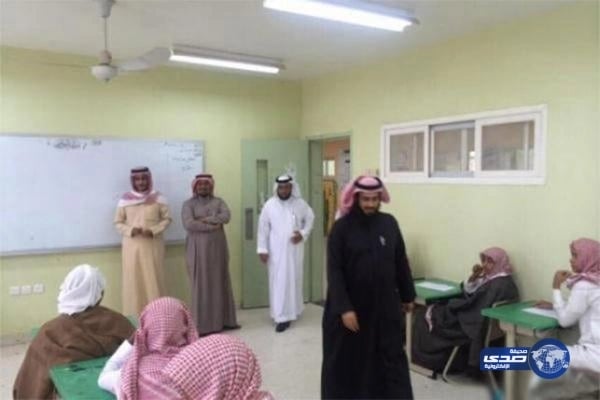 شاهد.. "تقنية الحبر الإلكتروني" تمكنك من تغيير لون السيارة بضغطة واحدة