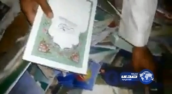 بالفيديو : العثور على "مصاحف" في حاوية نفايات بجوار مدرسة ببيشة