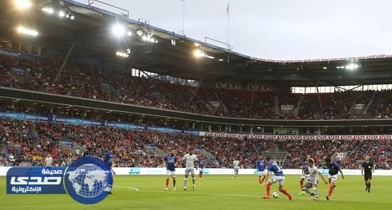 مانشستر يونايتد يفوز على فاليرينجا بثلاثية نظيفة استعدادًا لريال مدريد