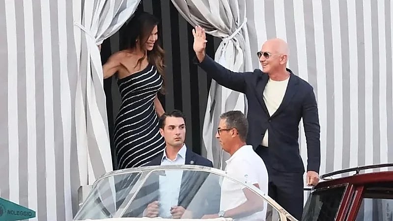 توافد نجوم عالميين على فينيسيا لحضور زفاف جيف بيزوس ولورين سانشيز.. فيديو