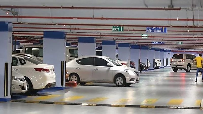 اشتراطات ممارسة نشاط خدمة صف المركبات