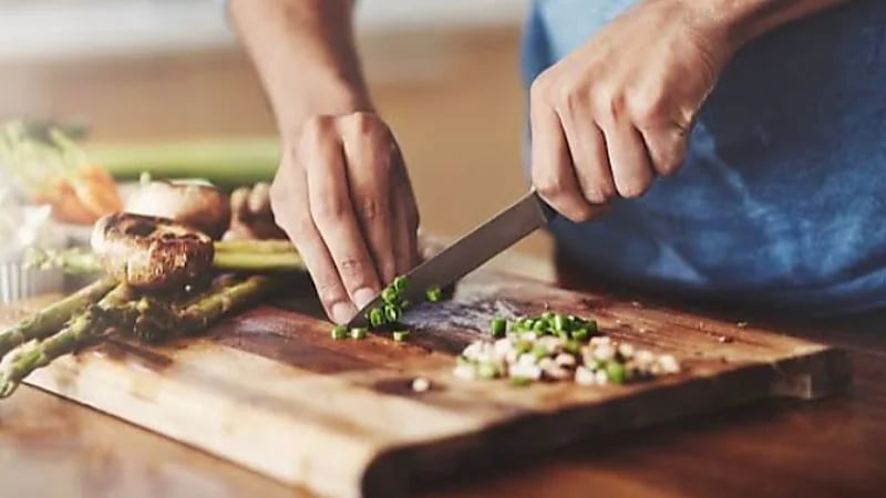 نصائح مهمة تتعلق بألواح التقطيع للمحافظة على الغذاء من التلوث