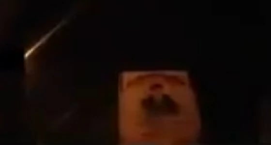 بالفيديو.. حرق صور رموز نظام ولاية الفقيه في إيران