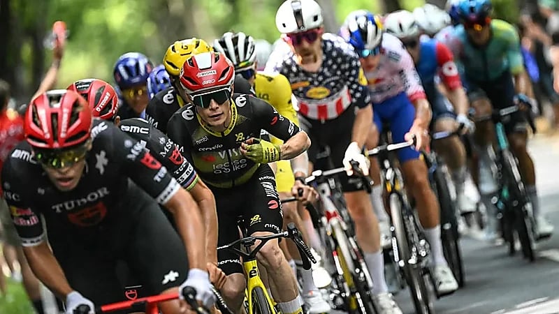 عقوبة قاسية لرجل عرقل طواف فرنسا