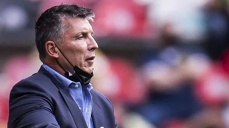 مدرب الأهلي: لاعبي كرة القدم العرب لديهم نواقص في الجانب الدفاعي