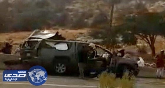 وفاة عميد متقاعد وزوجته وابنته في حادث تصادم مروع بتنومة