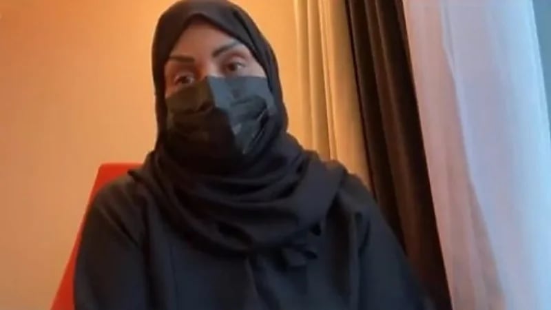 استشارية: وقفت على حالة طفلة بعمر 8 سنوات تمارس الشذوذ مع الخادمة "فيديو" 