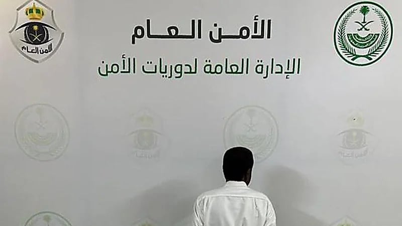 القبض على مواطن أتلف جهاز رصد آلي بالرياض