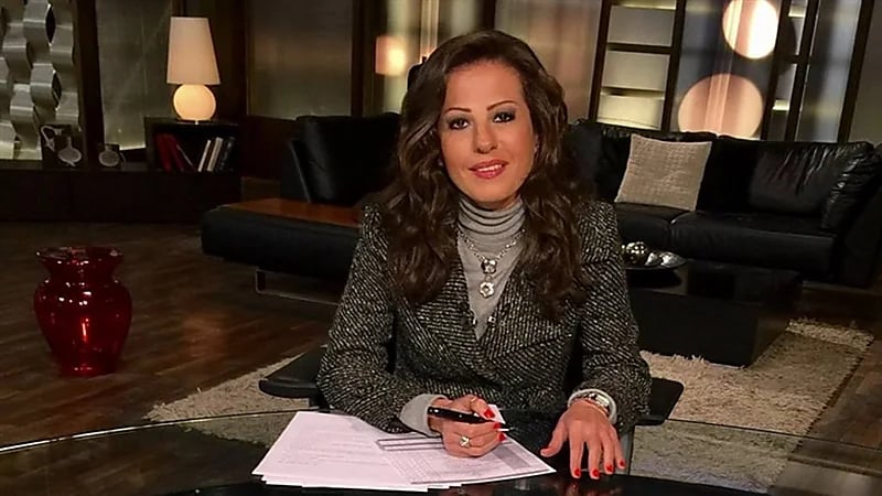 بالصور.. إصابة مذيعة مصرية بمرض السرطان