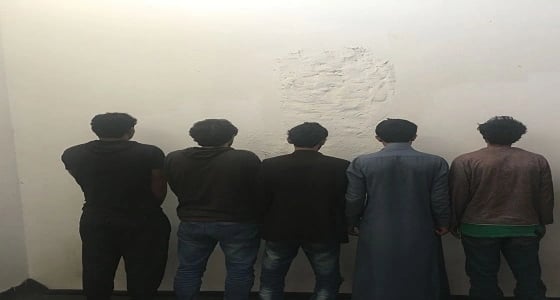 ضبط تشكيل عصابي تخصص في سرقة المنازل بالباحة