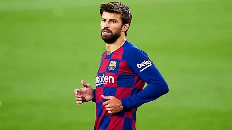 بيكيه ينشر كشفًا لحسابه البنكي لراتبه الأخير (صورة)