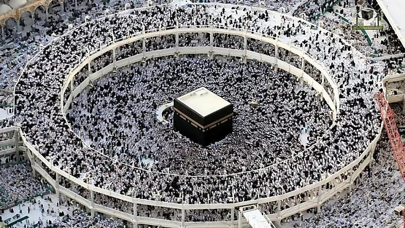 المطاف المؤقت بالحرم المكي: إنجاز سعودي باستخدام تقنية النانو في البناء