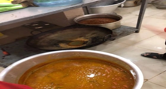 إتلاف 15 كيلو من اللحوم الفاسدة في حملة تفتيشية بالخفجي