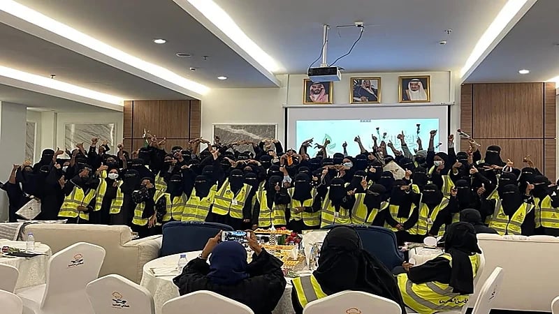 جمعية إكرام لحفظ الطعام بمكة تحتفي بالمتطوعات.. فيديو