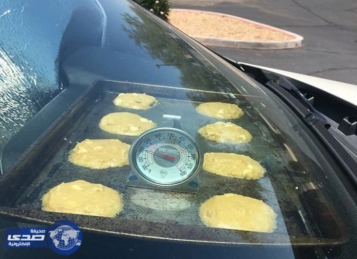 بالصور.. ذوبان الأشياء في ولاية أريزونا بسبب أرتفاع درجة الحرارة