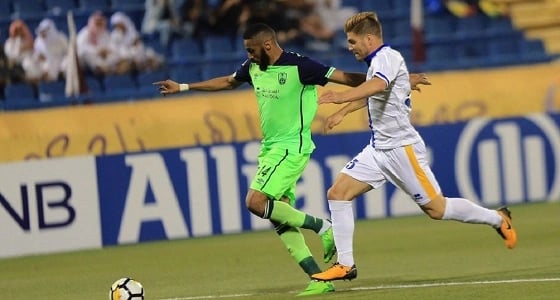 التشكيل الرسمي للأهلي في لقاء الغرافة القطري