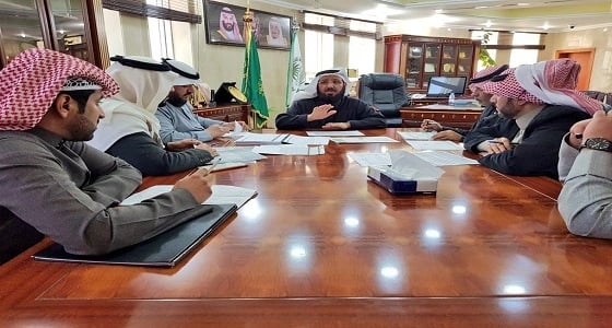 بالصور.. أمين الشمالية يناقش عدد من المبادرات بمكتبه