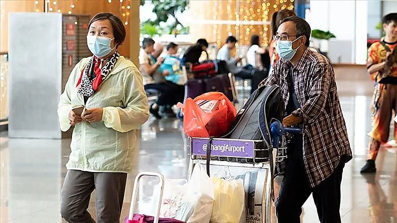 سنغافورة تخفّف القيود على المسافرين من المملكة