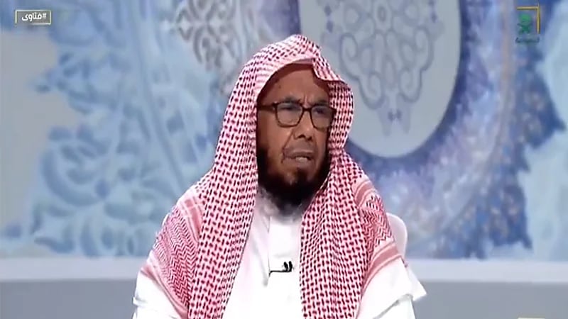 بالفيديو.. الشيخ المطلق يوضح حكم الحلف بالحرام في كل لحظة