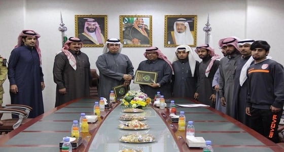 مكافحة المخدرات توقع مذكرة تعاون مع نادي عرعر