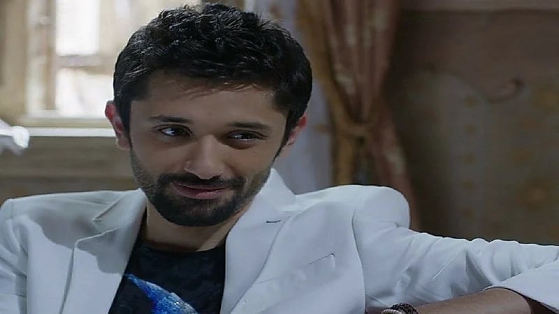 نقل كريم محمود عبدالعزيز إلى المستشفى في حالة حرجة