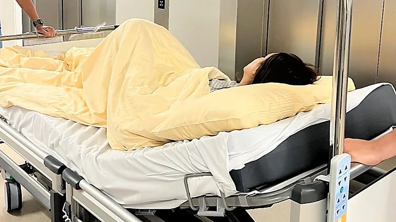 أنغام تخضع لفحوصات طبية على البنكرياس في ألمانيا