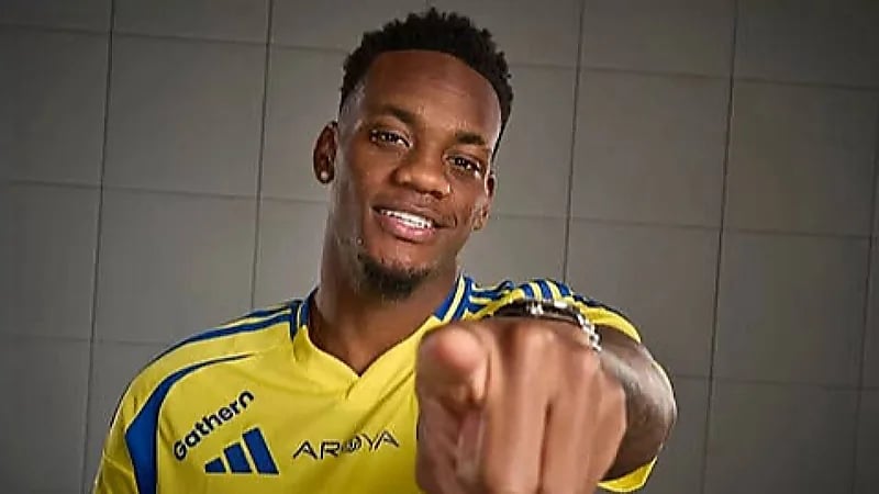 فهد الروقي ينتقد إعارة جون دوران: نصف مليار في 5 أشهر!