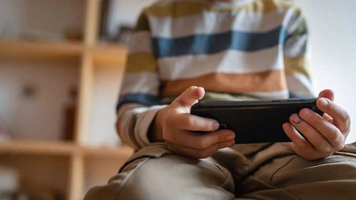 روبوت دردشة يقود مراهقًا للانتحار بعد علاقة افتراضية