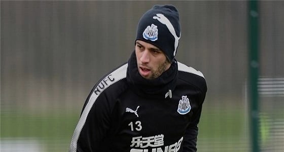 تجدد إصابة لاعب نيوكاسل