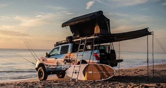 بالصور.. " نيسان تيتان سرفكامب " المركبة المثالية لحياة الشواطيء