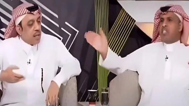 أنت مهبول الحارة .. ملاسنة بين الدبيخي والذايدي على الهواء مباشرة (فيديو)