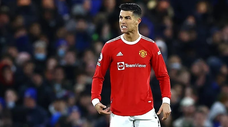 رونالدو يقترب من الانتقال إلى تشيلسي 