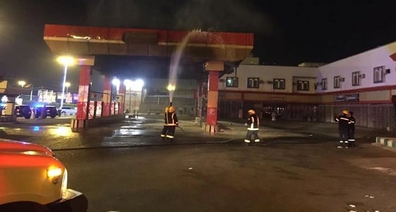 اندلاع حريق في محطة للوقود بجدة