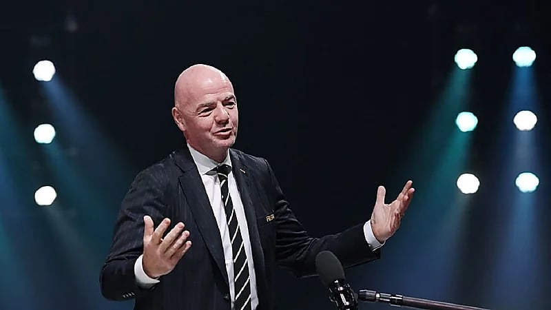 إنفانتينو: المونديال سينقذ الأفارقة من "الغرق" في البحر