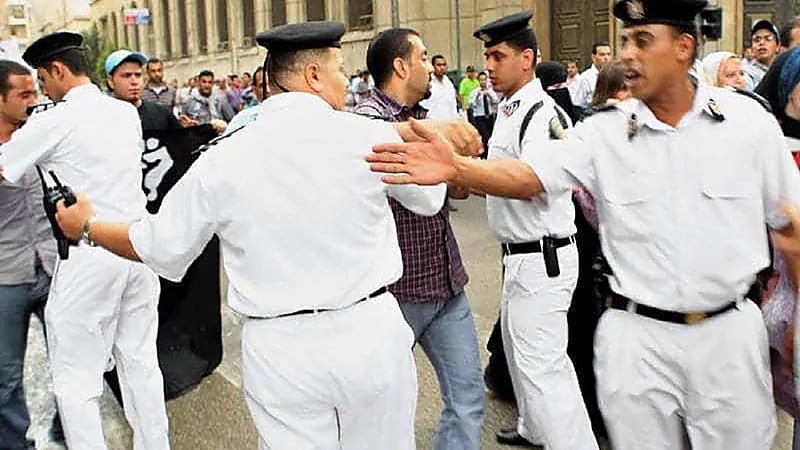 تورط رجل أعمال شهير بقضية التنقيب عن الآثار مع "نائب الجن"