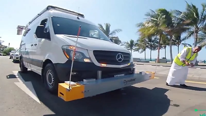 بالفيديو .. "الشقيري" يستعرض كيفية صيانة شارع في جدة خلال 5 أيام